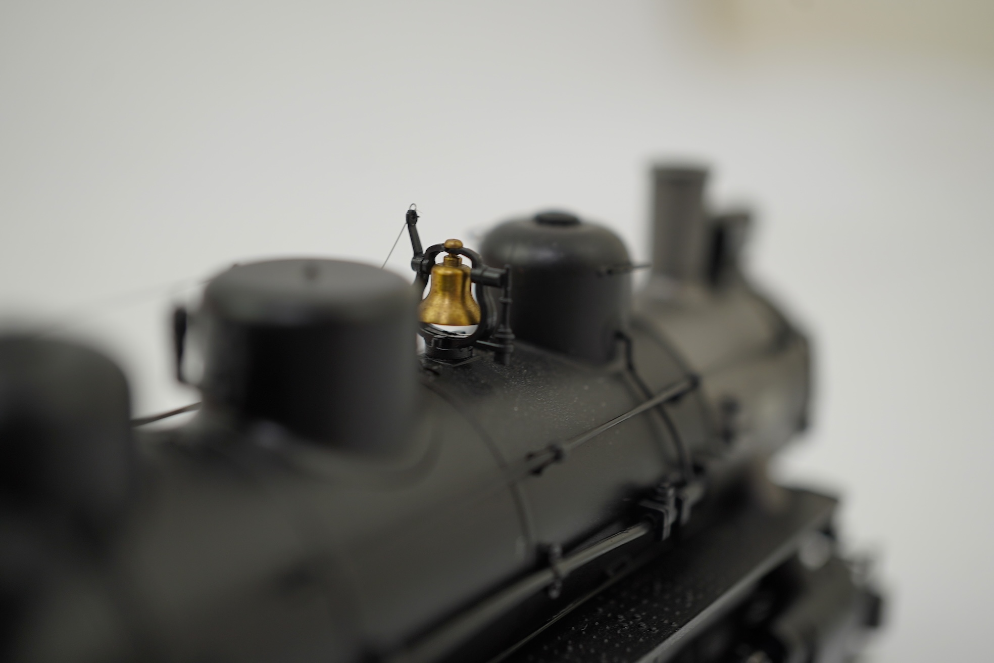 Two boxed HO gauge Union Pacific locomotives; a Proto 2000 Heritage Steam Collection USRA, 4609, 0-6-0 locomotive with bogie tender, together with a Mantua Consolidation, 396, 2-8-0 locomotive with bogie tender, both pow